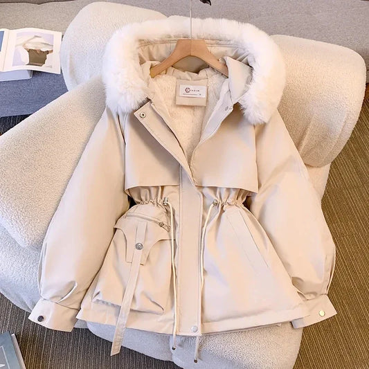 Damesjack met capuchon en nepbont, beige