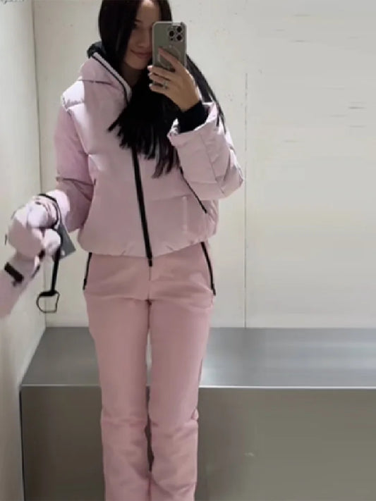 Rosa winterjack en broek set met capuchon en nepbont gevoerde handschoenen
