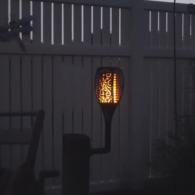 VlamLicht | Solar Tuinfakkels met Warm LED Licht