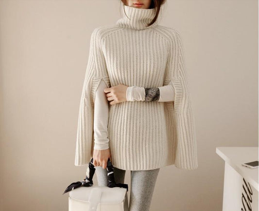 Dames Gebreide Poncho met Hoge Col en Cape-Mouwen