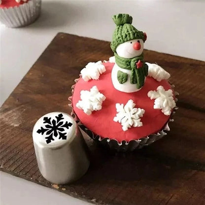 KerstBakfeest Spuitzak Set met 13 Kerst Spuitmondjes