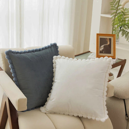Fluwelen Kussenhoes met Pompons – Decoratieve Hoes voor Bank