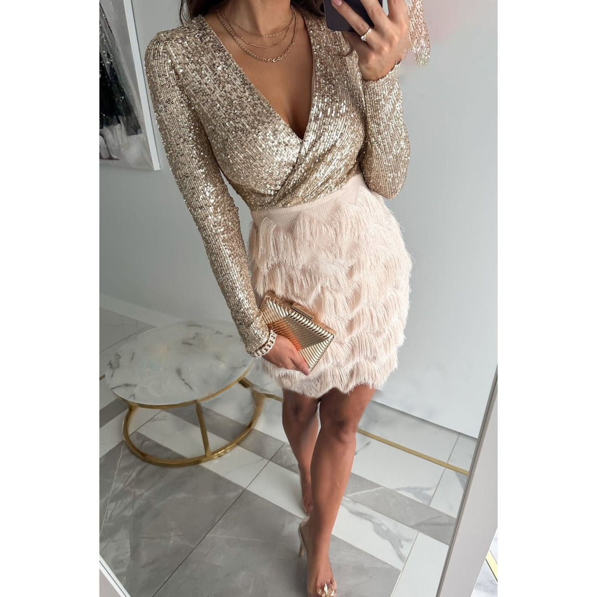 Nora Dames Cocktailjurk met Pailletten, V-Hals en Franjes