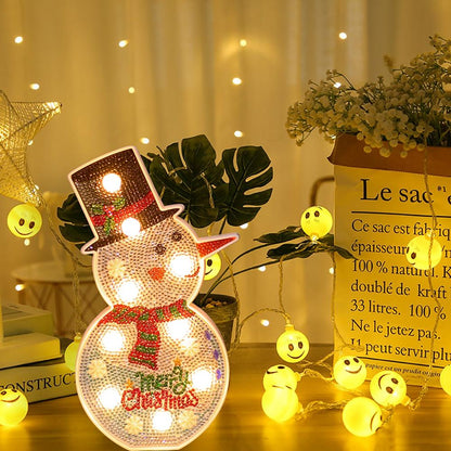 Diamantlicht Noëlle – DIY LED Kerstnachtlampje met Kerstboom en Sneeuwpop