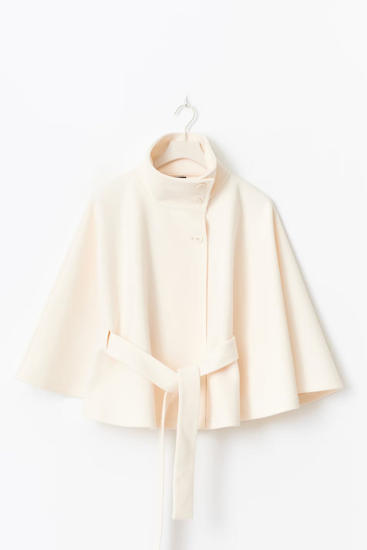 Sophie Dames Capejas – Elegante Jas met Ceintuur en Hoge Kraag