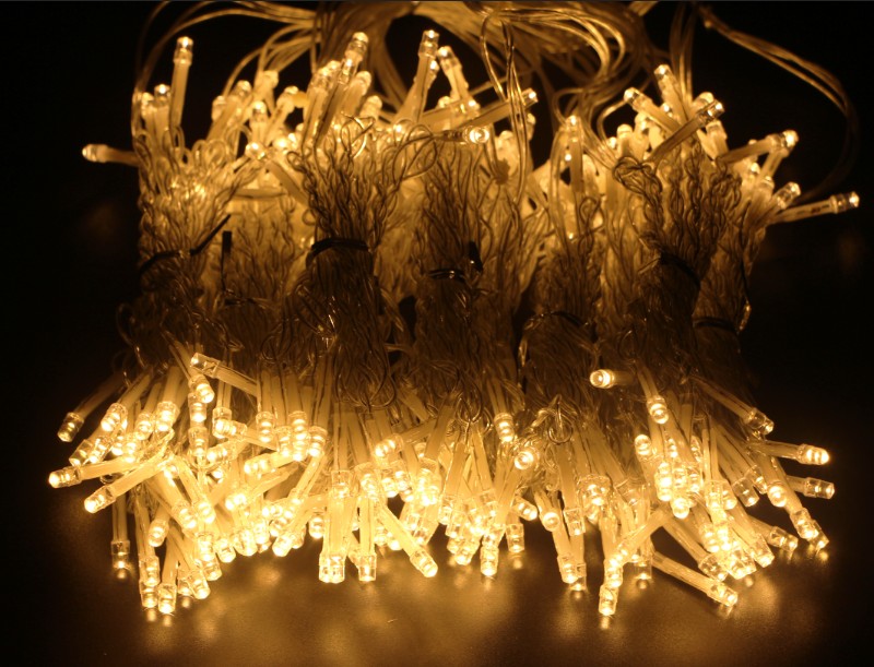 Elegante LED Lichtgordijn – afstandsbediening met timer en 8 lichtstanden