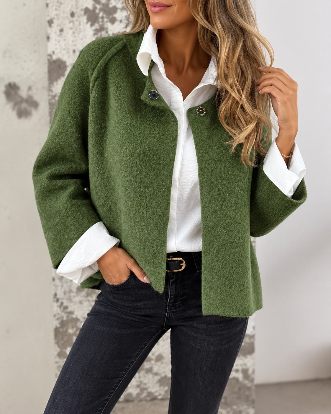Dames Korte Jas MerelKnus met Knopen – Elegant en Warm