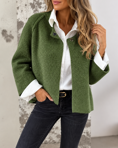 Dames Korte Jas MerelKnus met Knopen – Elegant en Warm