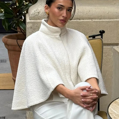 Dames Cape-Jack met Hoge Kraag en A-Lijn Silhouet