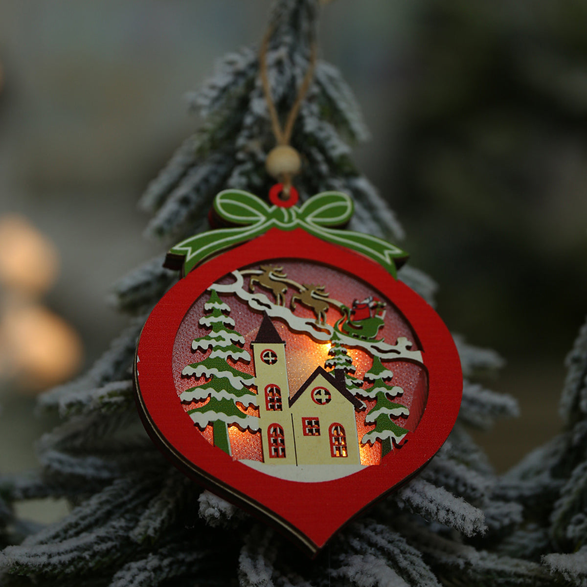 Kersthoutje – Houten Kerstornament Warm Wit met Ophangkoord