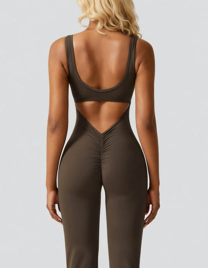 Veloura Sculpt Jumpsuit Dames Stretch Backless Flared Fit