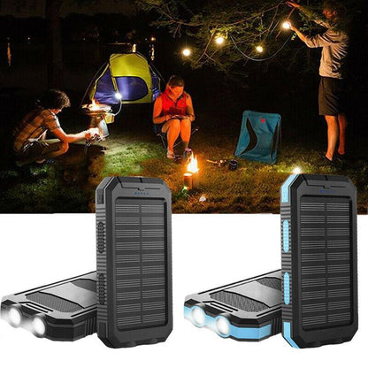 SolarPro Waterdichte Powerbank met Zaklamp en Dubbele USB