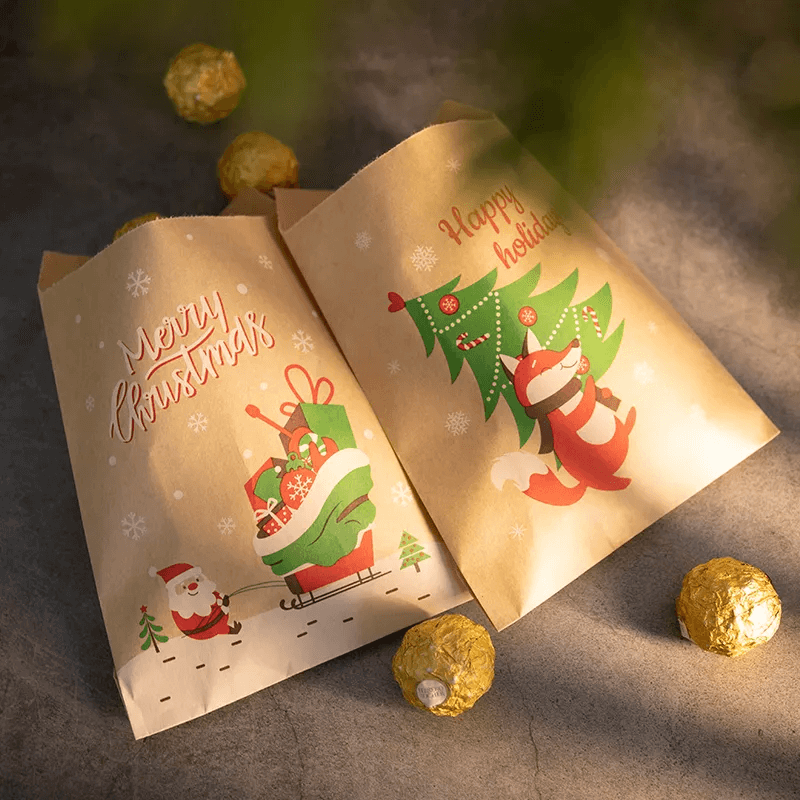 Sofie Kerstcadeautassen – 12-delige Set met Feestelijke Kerstprints