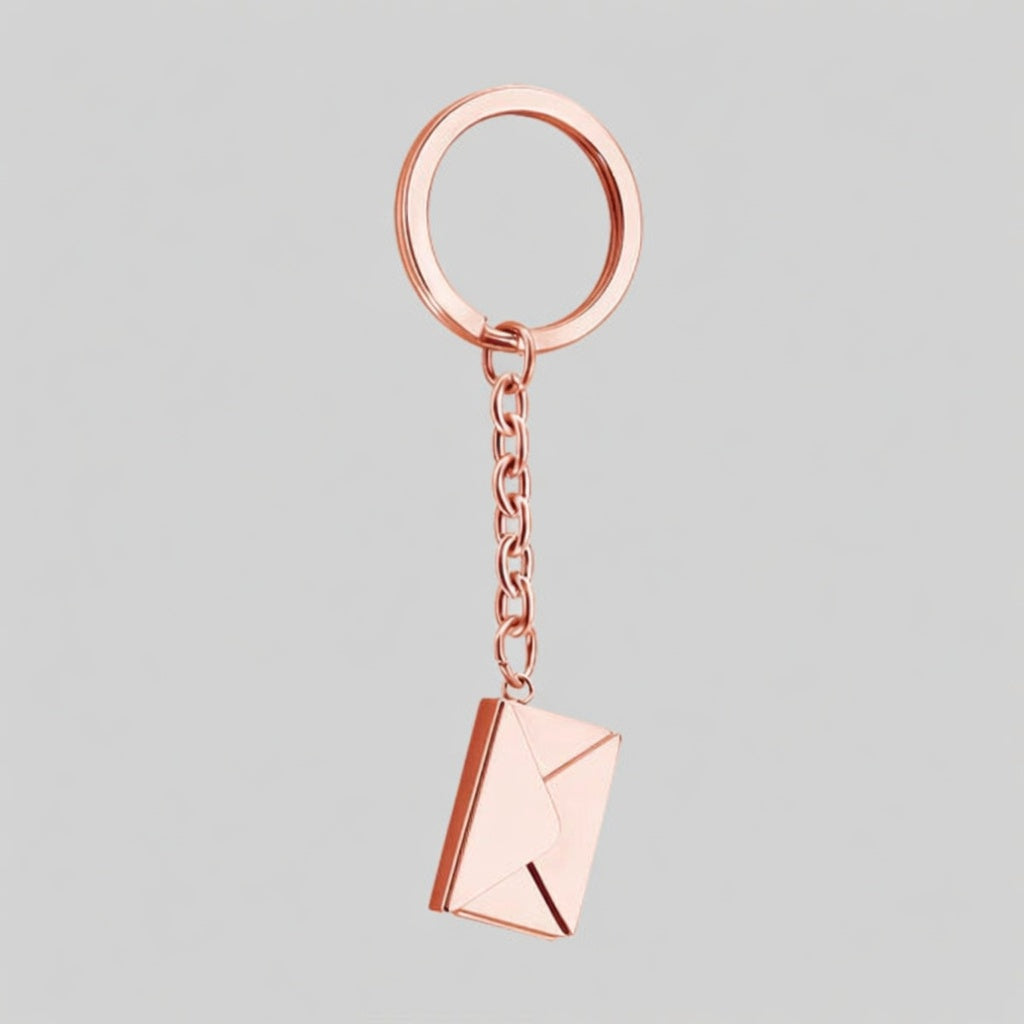 HartBoodschap Ketting met Persoonlijke Gravure en Elegant Design