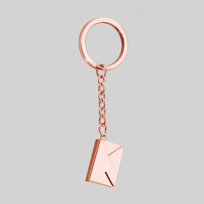 HartBoodschap Ketting met Persoonlijke Gravure en Elegant Design