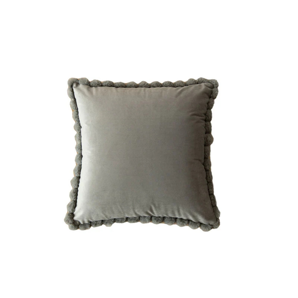 Fluwelen Kussenhoes met Pompons – Decoratieve Hoes voor Bank