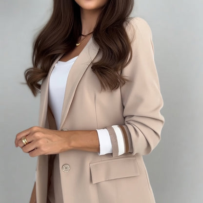 Liora Elegant Tweedelig Damespak met Comfortabele Pasvorm