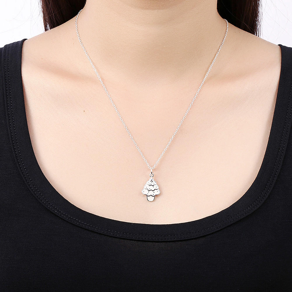 WinterSter Sieradenset – Zilverkleurige Kerstketting en Oorbellen