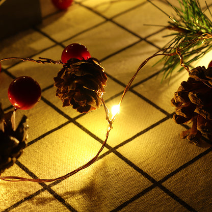 Dennerust LED Kerstlichtslinger met Dennenappels voor Binnen en Buiten