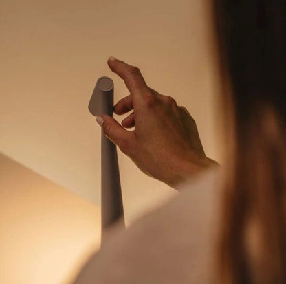 Draadloze LED Tafellamp – Scandinavisch Design met Touchbediening