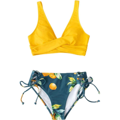 Bloemrijke Dames Bikini Set met Wikkeltop en Comfortabele Pasvorm