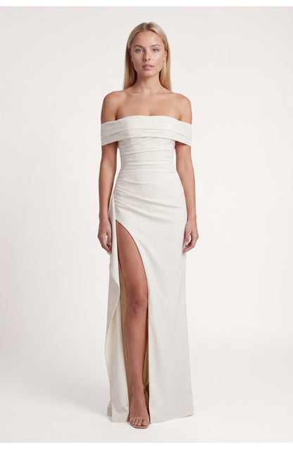 Noordzeegloed Split Elegance Off-Shoulder Maxi Jurk met Split