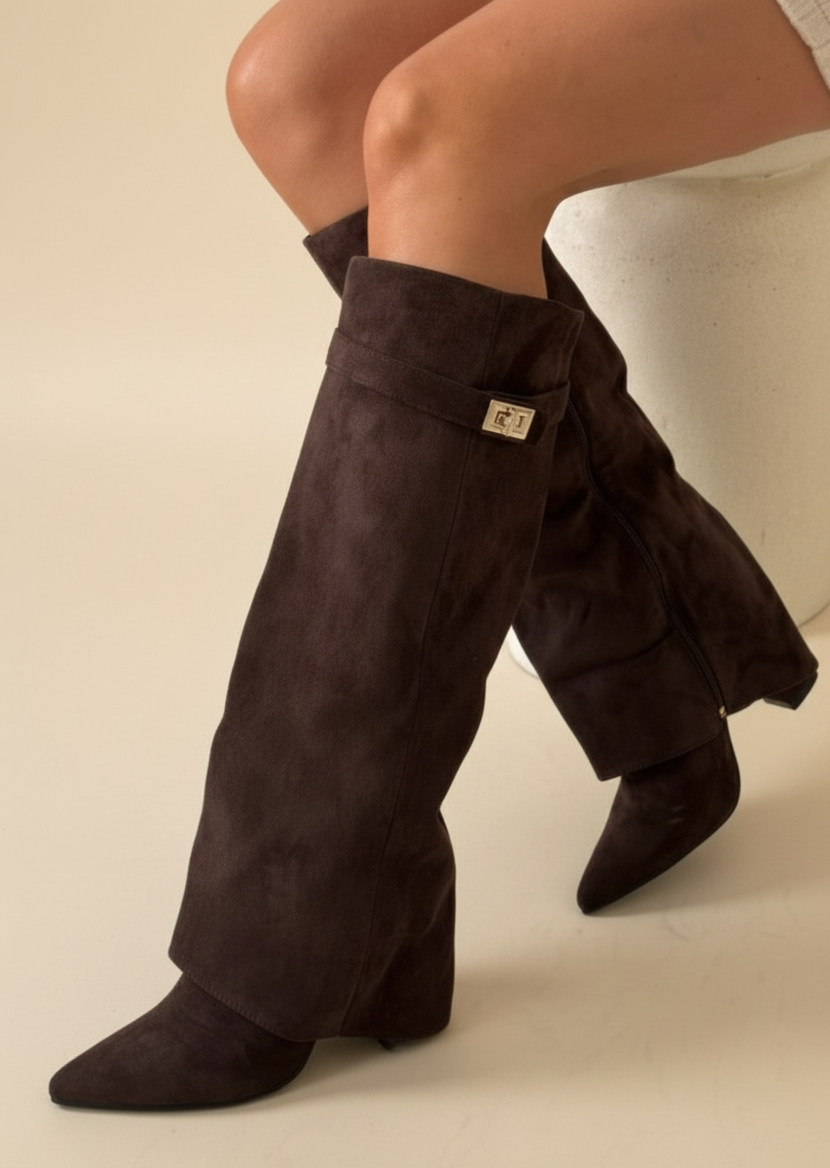 Luxe Dameslaarzen Aurora – Hoge laars met flap en blokhak