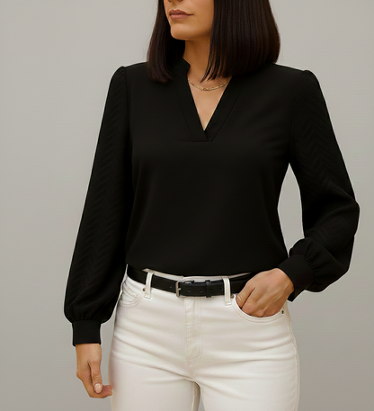 VloeiVera elegante dames top met V-hals en soepele pasvorm