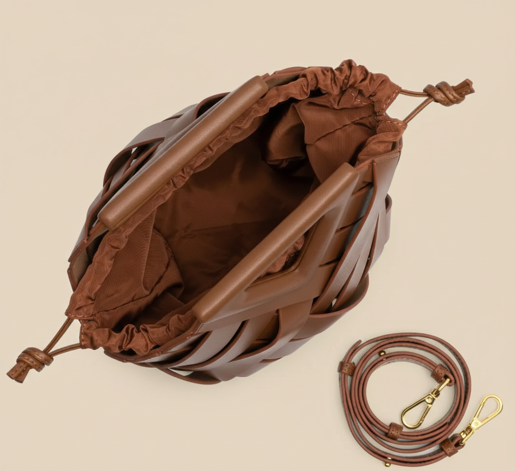 Gevlochten Dames Handtas van Vegan Leer met Driehoekige Handgreep