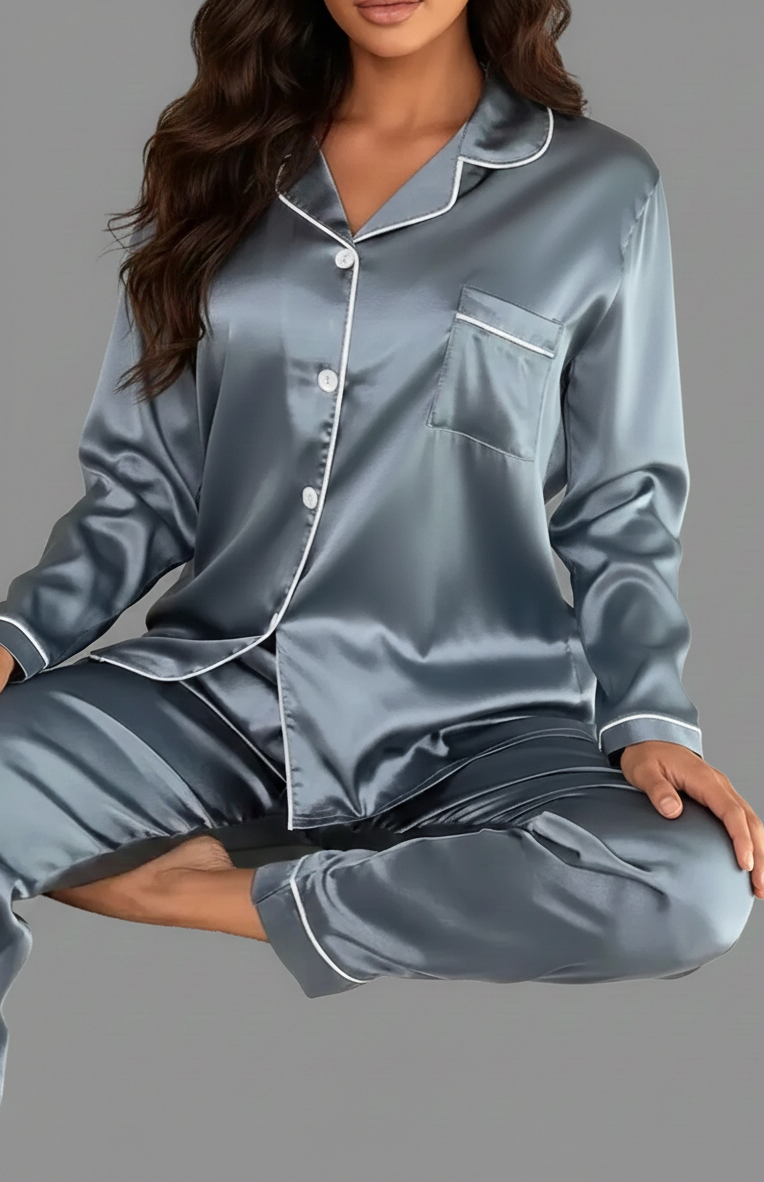 Tove™ Luxe Satijnen Damespyjama Set – Elegant & Comfortabel
