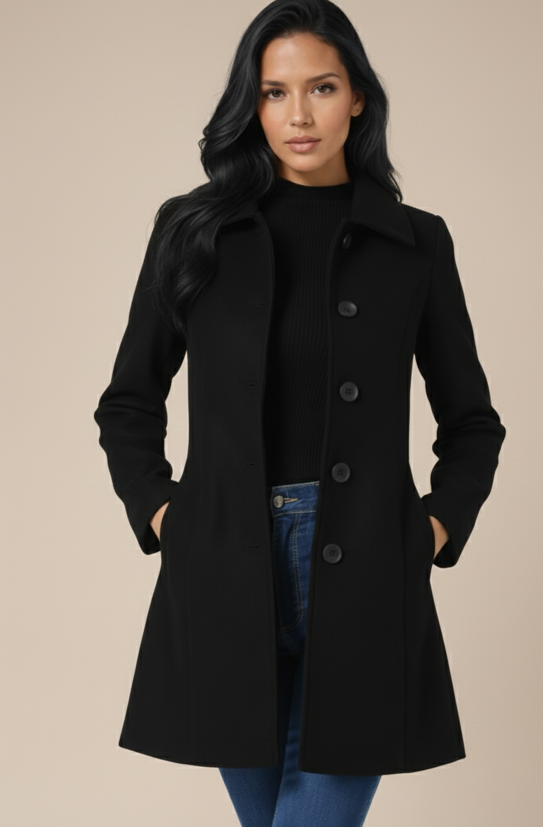 Aurora Getailleerde Damesjas met Uitlopende Zoom – Elegant & Tijdloos