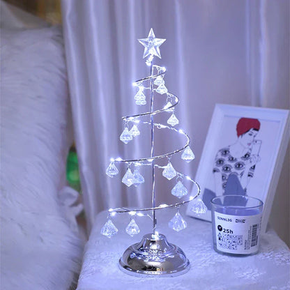 CrystalGlow - Kerstboom Tafellamp met Kristaldecoratie en LED-verlichting