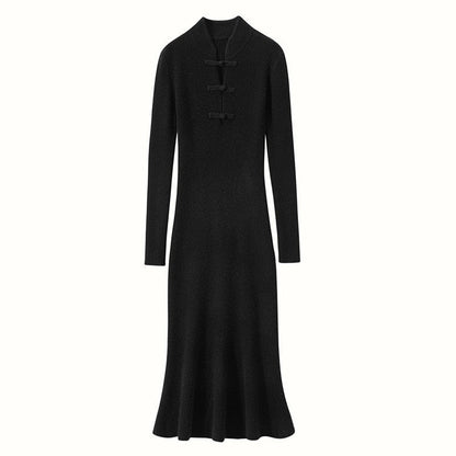 Dames Ribgebreide Midi Jurk met Hoge Kraag en Knopdetails