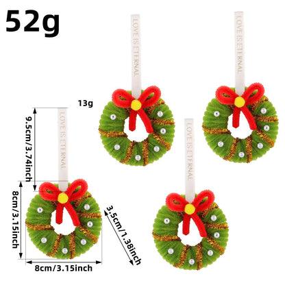 Roodgroene Kerstkrans Cadeaulint – Feestelijke Deur- en Wanddecoratie