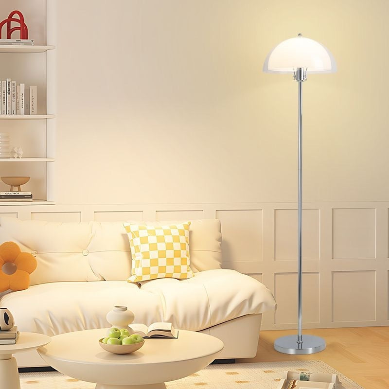 Chromelle moderne vloerlamp met chromen standaard en koepelkap