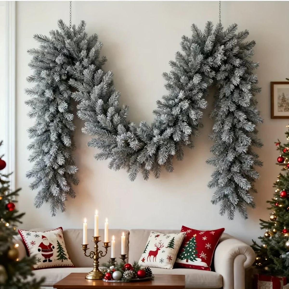 Sneeuwdenna – Besneeuwde Kunstkerstkrans voor Deur en Muur
