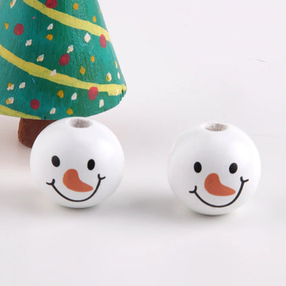 Sneeuwmira – Houten Kerstsneeuwpop met Kralen als Decoratie