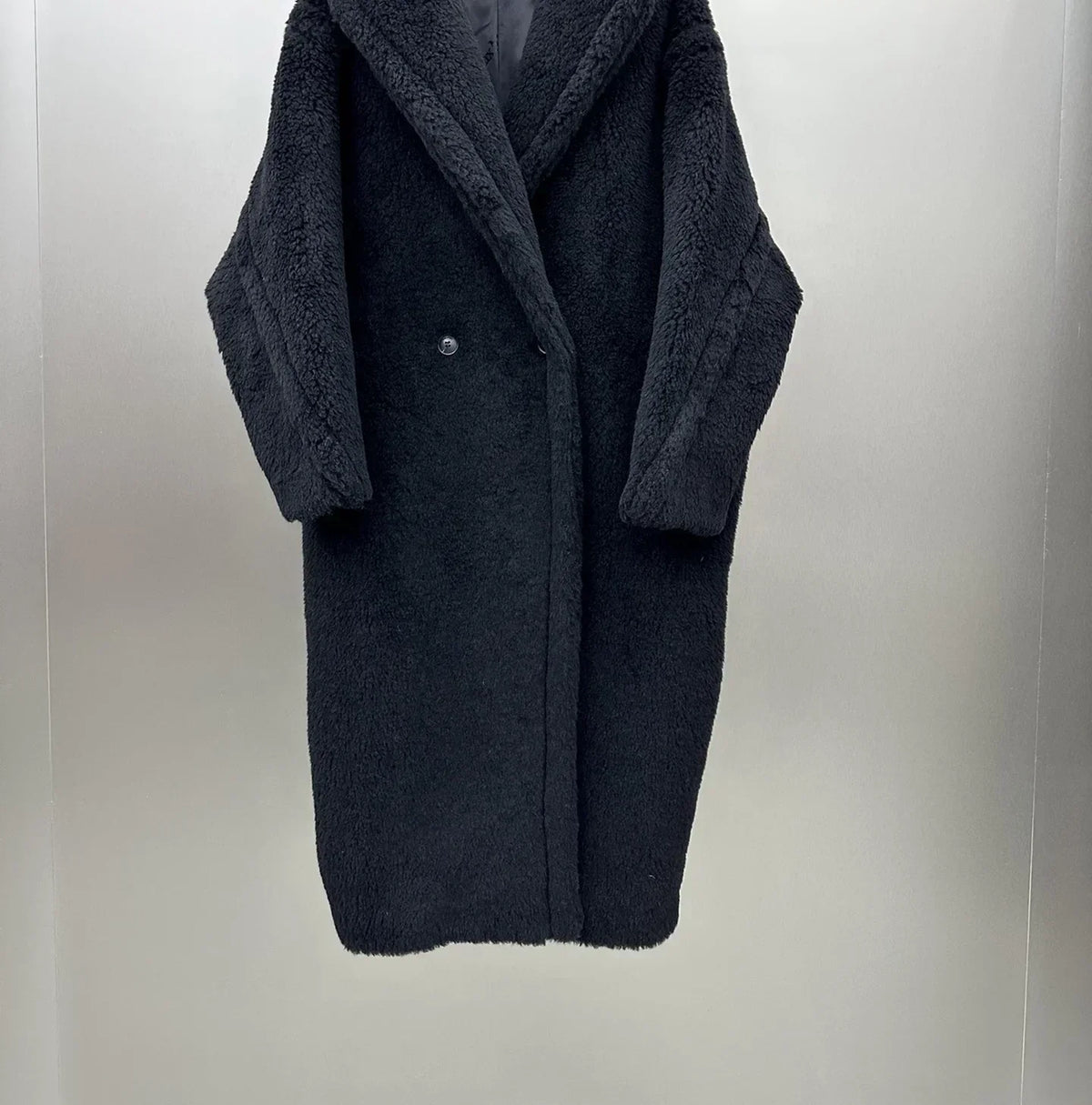 Dames Lange Winterjas met Capuchon – Handschoenen en Broche
