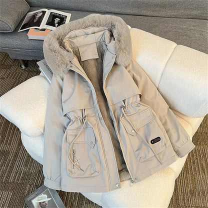 Noor Dames Winterjas met Capuchon en Verstelbare Taille