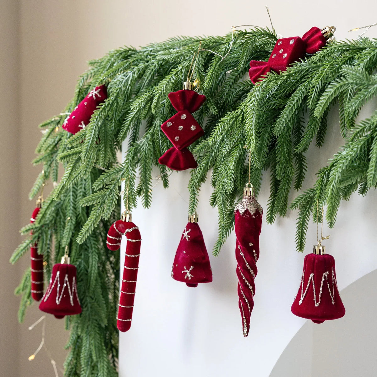 Kersthangers Feestkrans Set van 2 met Decoratieve Kerstfiguren