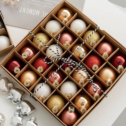 Roségoudia – Set van 25 Kerstballen van 4 cm in Roze, Rood en Goud