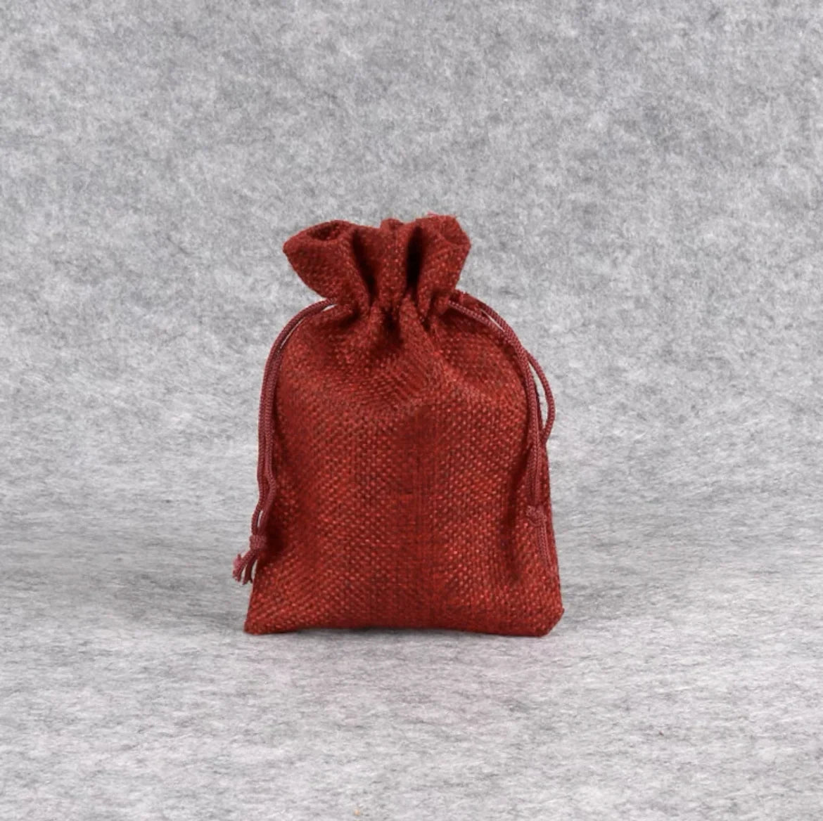 Jutevreugde – 50 Rood-Groene Cadeauzakjes met Trekkoord
