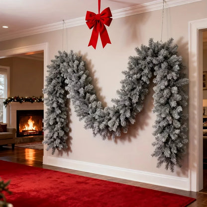Sneeuwdenna – Besneeuwde Kunstkerstkrans voor Deur en Muur