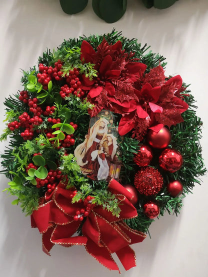 Kerstgloed – Kerstkrans met Gouden en Rode Details en Verlichting