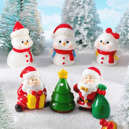 Kerstwereld Figuren – Kerstman en Elanden als Feestdecoratie
