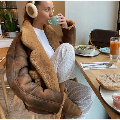 Veerle Dames Korte Winterjas – Elegante Jas voor Herfst en Winter