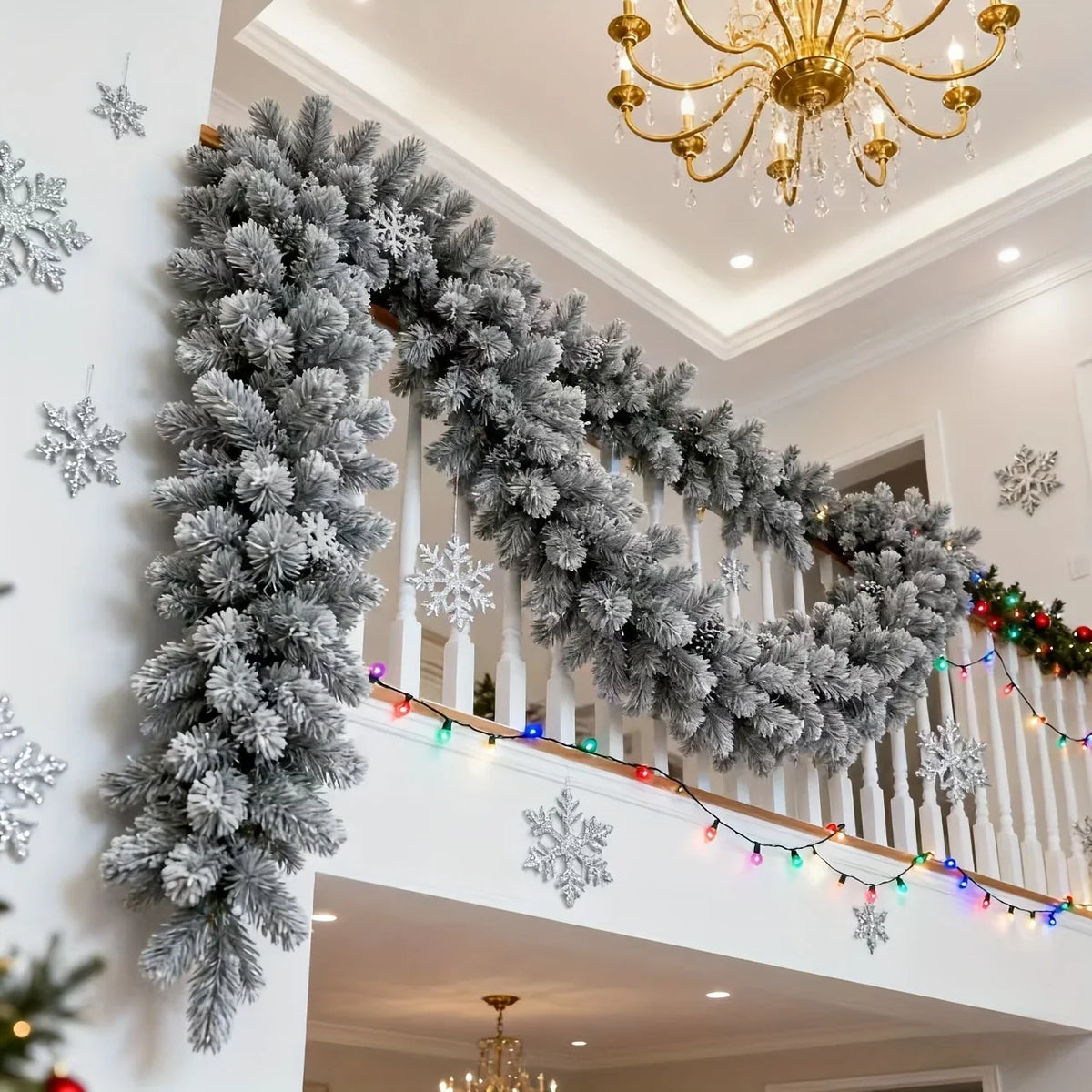 Sneeuwdenna – Besneeuwde Kunstkerstkrans voor Deur en Muur