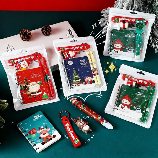 Kerstkriebels – Kerst Schrijfset met Notitieboek, Gelpen en Sleutelhanger