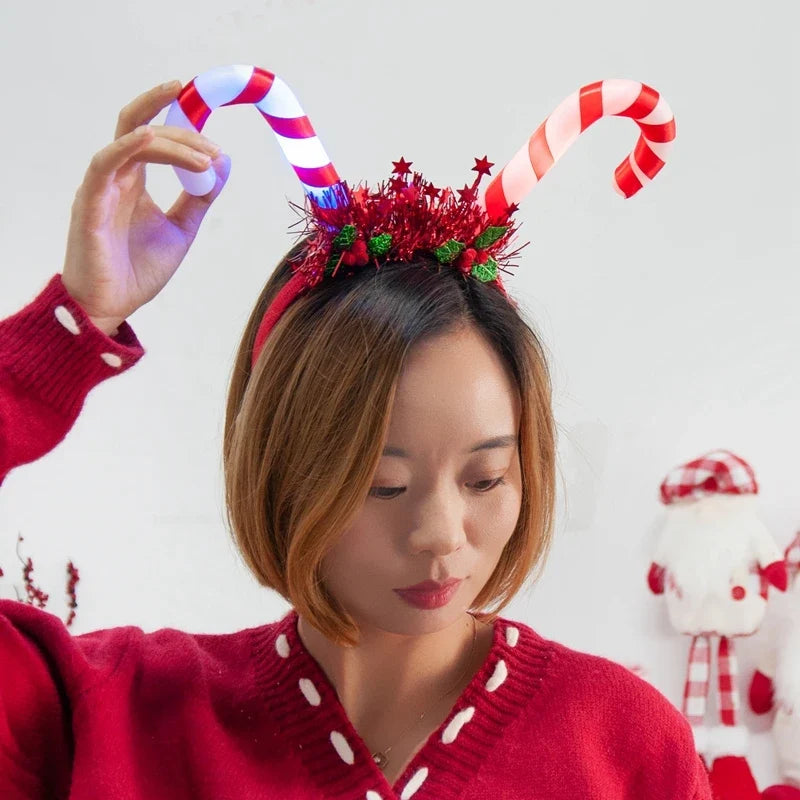 Kersthoofdband – LED Feestaccessoire met Sneeuwvlok en Kerstboom