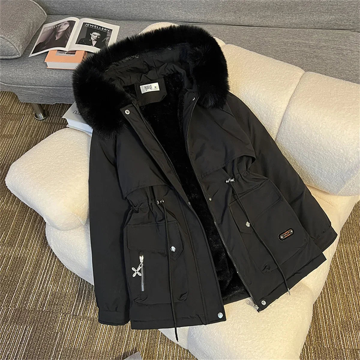 Noor Dames Winterjas met Capuchon en Verstelbare Taille